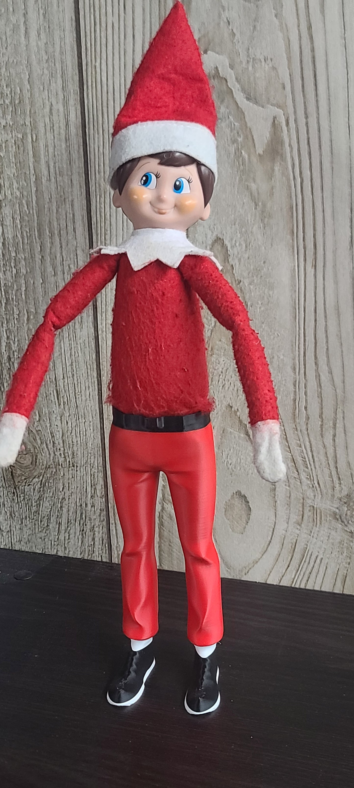Stand-Uphttps://highcliffcreations.com/products/articulated-elf-legs-shoes
